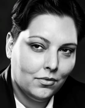 Laura Eden Kilmer